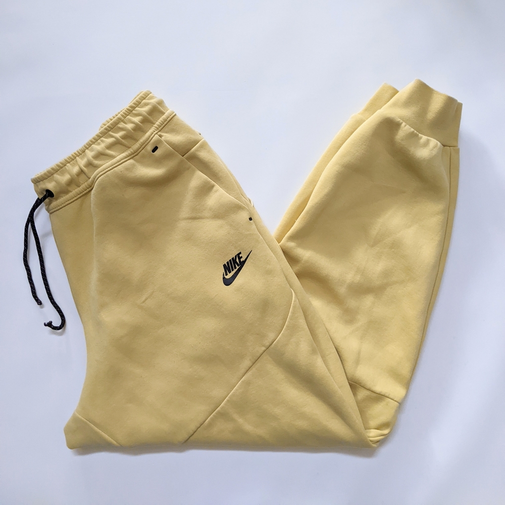 Nike Yellow Joggers Sweatpants, Youth Large